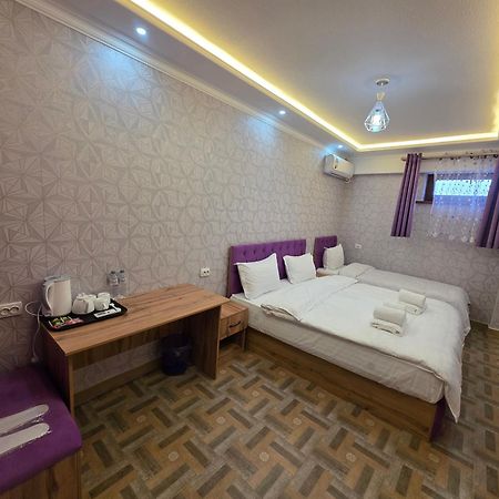 Samarkand Imron Hotel Екстер'єр фото