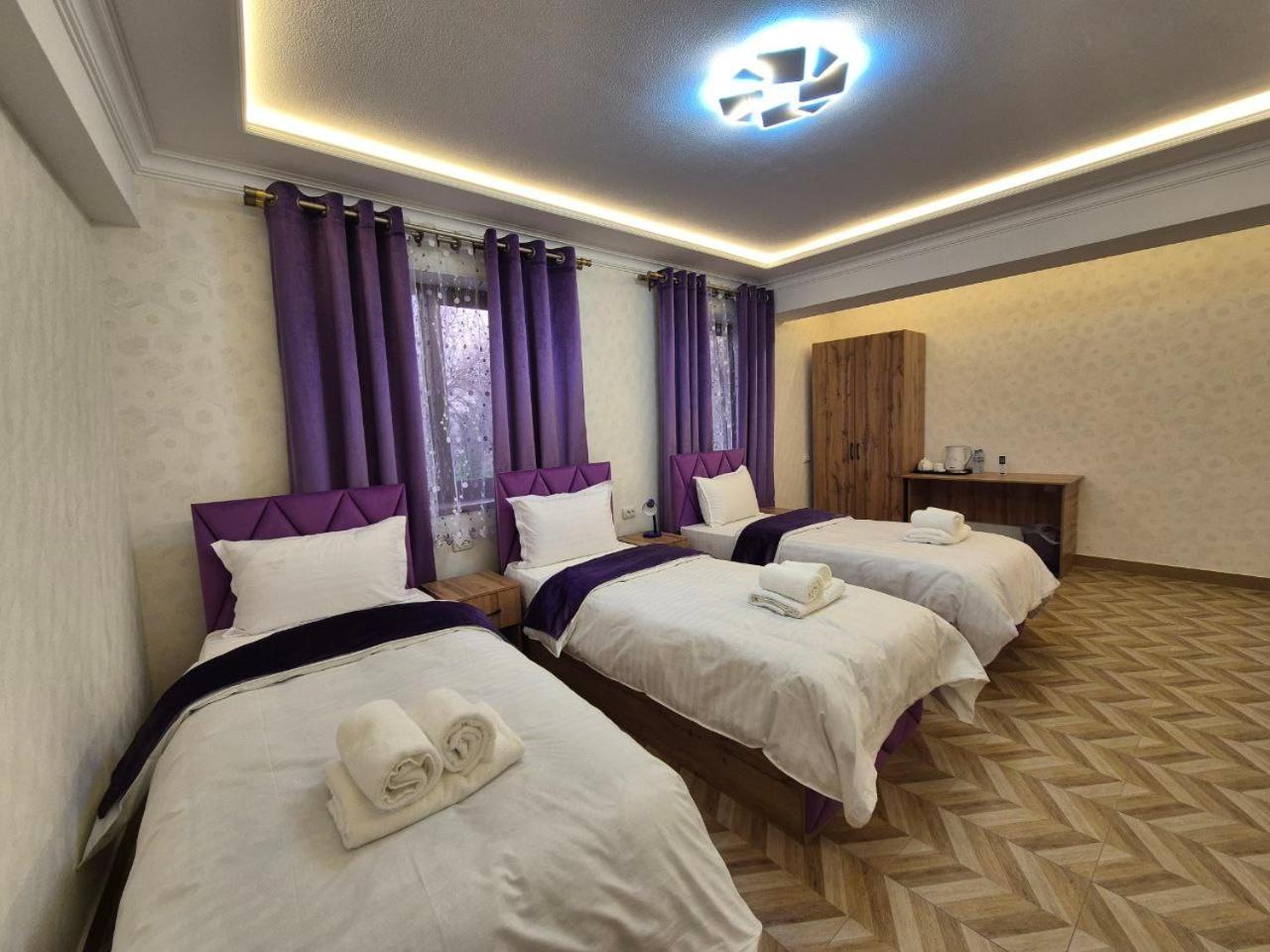 Samarkand Imron Hotel Екстер'єр фото