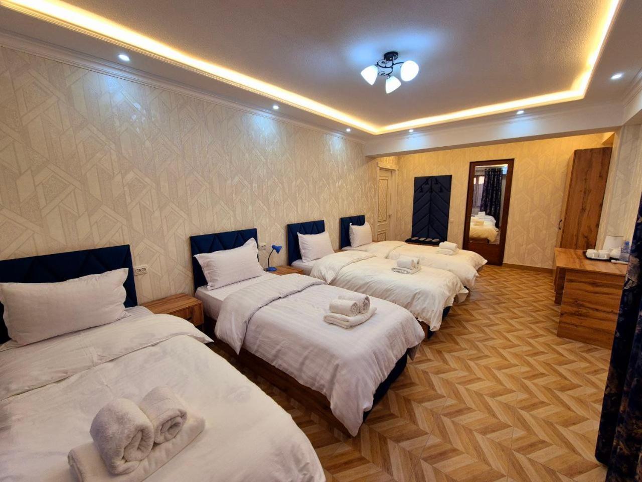 Samarkand Imron Hotel Екстер'єр фото
