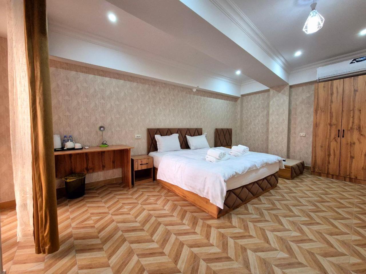 Samarkand Imron Hotel Екстер'єр фото