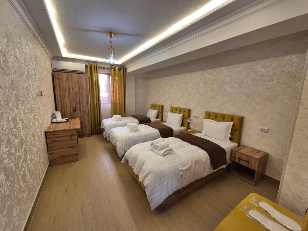 Samarkand Imron Hotel Екстер'єр фото