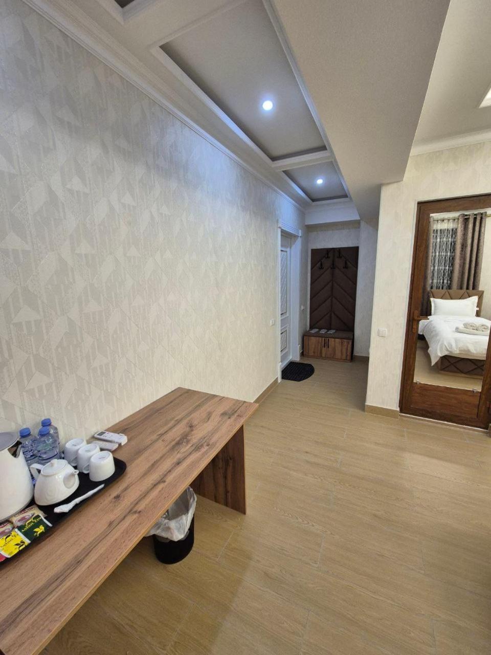 Samarkand Imron Hotel Екстер'єр фото