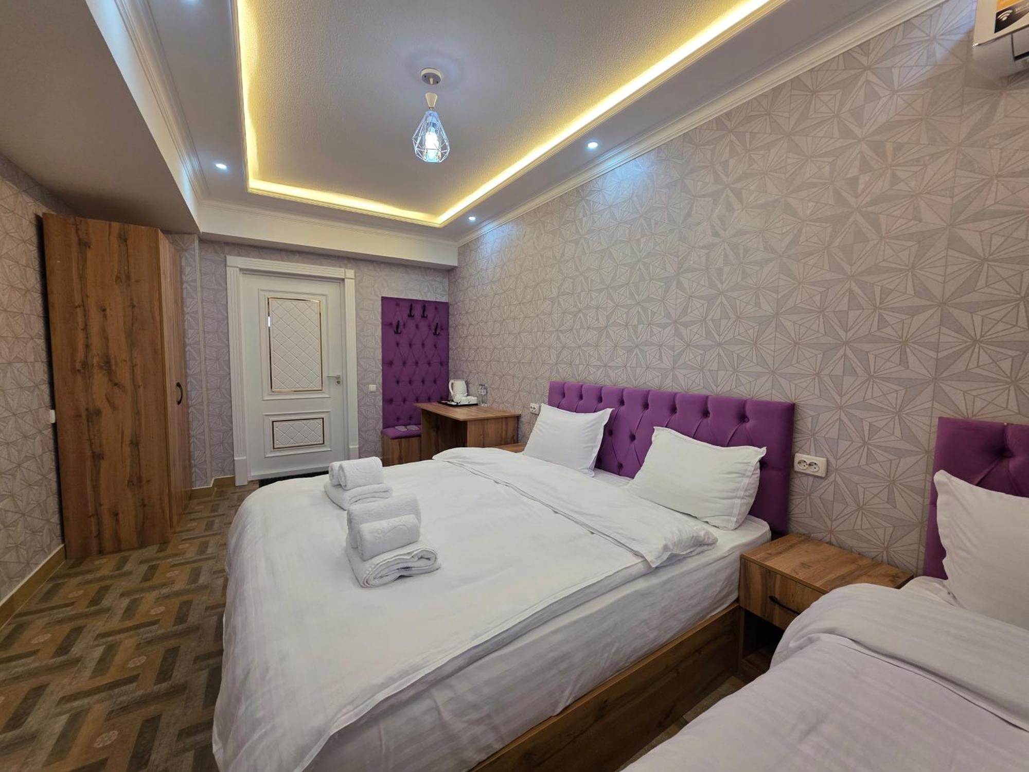 Samarkand Imron Hotel Екстер'єр фото